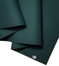 Manduka X Yoga Mat 71" 4.7mm Thrive -Yoga Balance 1740203753507 thrive 4a 1