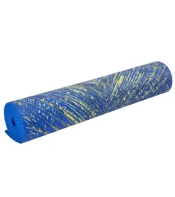 Gaiam Sapphire Feather Printed Yoga Mat 68" 6mm Extra Thick Sapphire Feather -Yoga Balance 1740223774755 sapphirefeather 4a