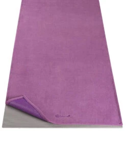 Gaiam Grippy Yoga Mat Towel Sparking Grape -Yoga Balance 1740352585763 sparkinggrape