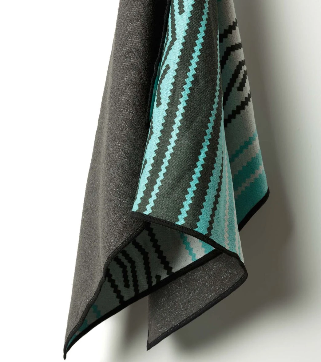 Nomadix Baja Yoga Hand Towel 2 Nomadix Baja Yoga Hand Towel - Image 2