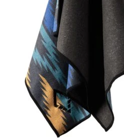 Nomadix Unita Yoga Hand Towel -Yoga Balance 4102134104099 multi 2a