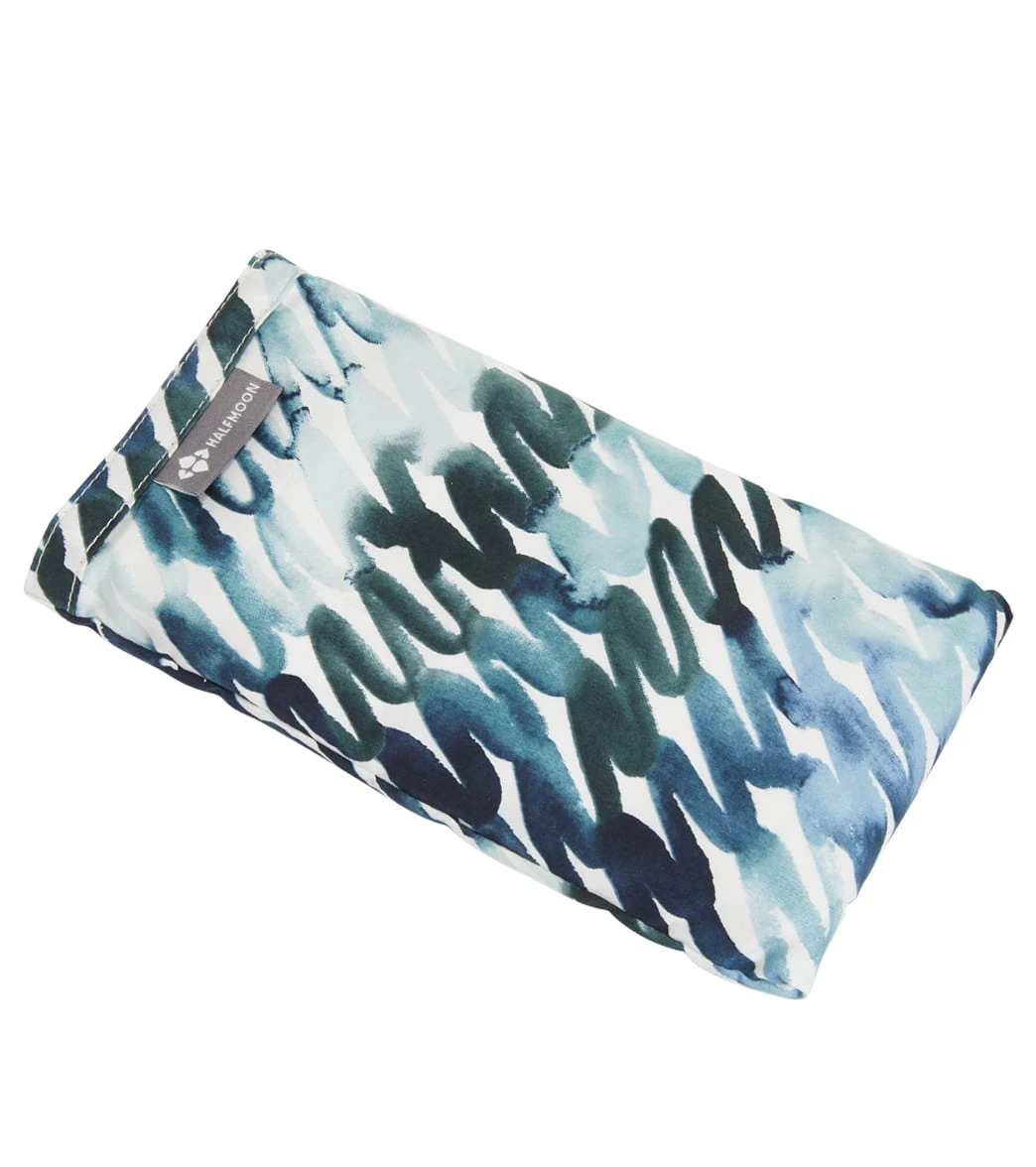 Halfmoon Organic Lavender Cotton Eye Pillow 4 Halfmoon Organic Lavender Cotton Eye Pillow - Image 4