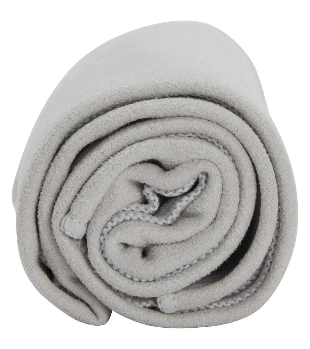 Alo Yoga Perf No Sweat Hand Towel Dove Grey 1 Alo Yoga Perf No Sweat Hand Towel Dove Grey
