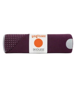 Manduka Yogitoes® Yoga Mat Towel, 79" 17 Manduka Yogitoes® Yoga Mat Towel, 79" -Yoga Balance 6895579004971 indulge 3a 1
